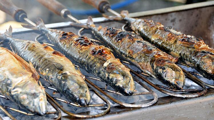 Fisch vom Grill duftete wundervoll am Salinenfest.Peter Rauch