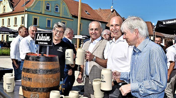 Es war der Höhepunkt im vergangenen Jahr, die Einweihung der Neuen Mitte. Jetzt findet dieses Ereignis auch beim diesjährigen Straßenfest seine Fortsetzung, wobei die Neue Mitte einmal mehr in das Geschehen mit einbezogen sein wird.