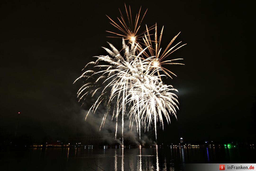 03Volksfest Nürnberg - das Feuerwerk