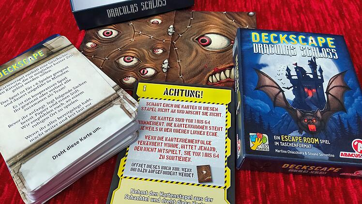 Deckscape - Draculas Schloss - Rezension des Escape-Room-Kartenspiels
