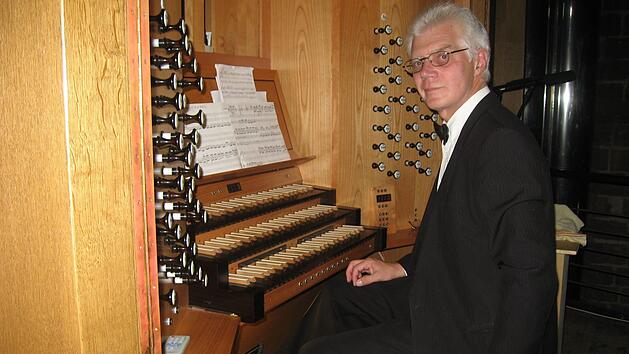 Gabriel Konjaev bei einem Konzert in Mexiko.