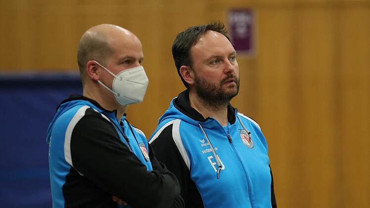 Die Strippenzieher bei den Hammelburg Volleys: Olly Wendt (links) und Frank Jansen &uuml;bernahmen vor zwei Jahren das Teammanagement.  Foto: Jens Feistel