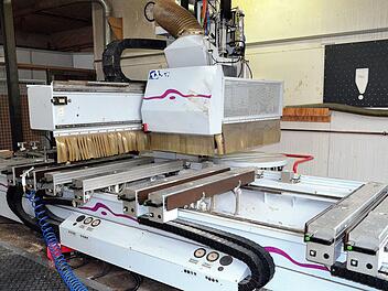 tischlerei, schreinerei, handwerk, maschine, fräse, holzbearbeitung, industrie, holz, herstellung, produktion, industrieanlage, technik, ausrüstung