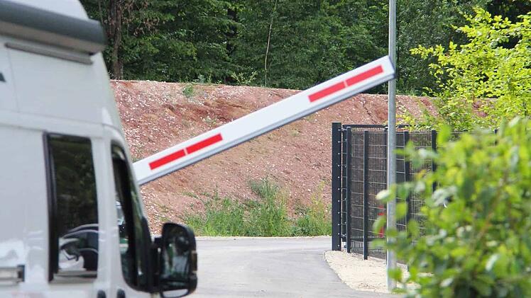 Camping, Campen, Wohnmobil, Wohnwagen, Urlaub, Caravan, Gas, Gaskartusche, Flasche