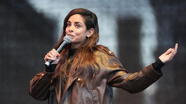 Demonstration gegen sexualisierte Gewalt gegen Frauen