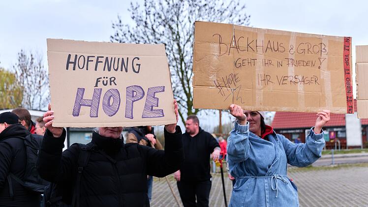 Demo f&uuml;r Rettung des Buckelwals