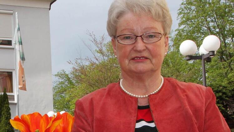 Inge Stumpf engagiert sich beim Weißen Ring. Seit Kurzem wohnt sie im Bad Brückenauer Kurstift. Foto: Ulrike Müller