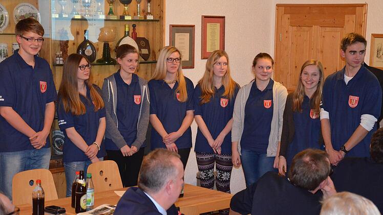 V.l.: Sebastian Oswald, Viktoria Pfeuffer, Anna-Lena Oswald, Laura-Sophie Rohner, Linda Feser, Franziska Marx, Saskia Reuter, Fabian Balling.