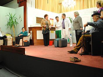 Allerlei Intrigen wurden beim diesjährigen Theater des Rhönklubs Oberbach gesponnen. Foto: Evelyn Schneider