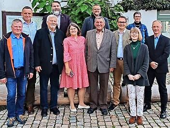 Der neu gewählte Vorstand der AG „Bier- und Burgenstraße“ (von links): Torsten Scholz, Jürgen Kachold, Gerhard Rögner, Mike George, Barbara Hauptmann, Markus Franz, Erhard Hildner, Roland Wolfrum, Anette Höfner, Kerstin Löw, Mark Andrae.