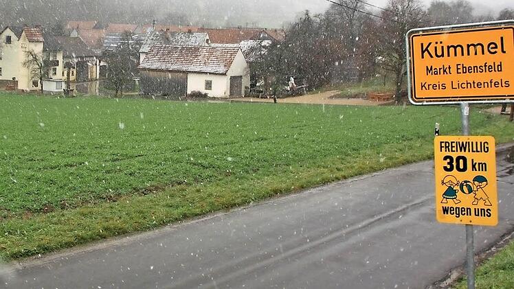 Das Trinkwasser für die Bewohner des Ebensfelder Gemeindeteils Kümmel wird künftig nicht mehr aus der eigenen Quelle bezogen, sondern von der Fernwasserversorgung Oberfranken (FWO) geliefert. Das beschloss der Gemeinderat in seiner jüngsten Sitzung. Foto: Matthias Einwag