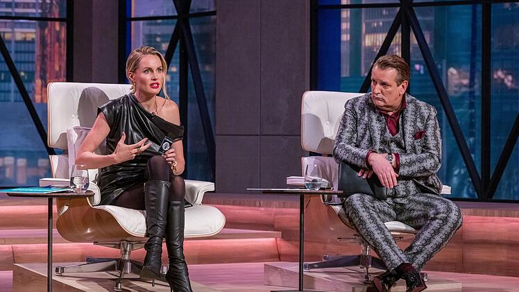 In der 19. Staffel der VOX-Gr&uuml;ndershow "Die H&ouml;hle der L&ouml;wen" geh&ouml;ren unter anderem Janna Ensthaler und Ralf D&uuml;mmel zum Investoren-Team.