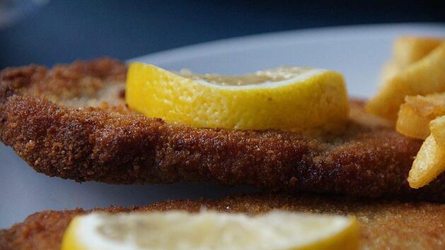Seine Lust auf Schnitzel wurde einem Betrunkenen zum Verh&auml;ngnis.