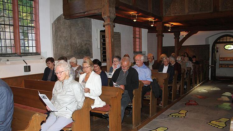 Blick in das gut gef&uuml;llte Gotteshaus.  Foto: Sonny Adam