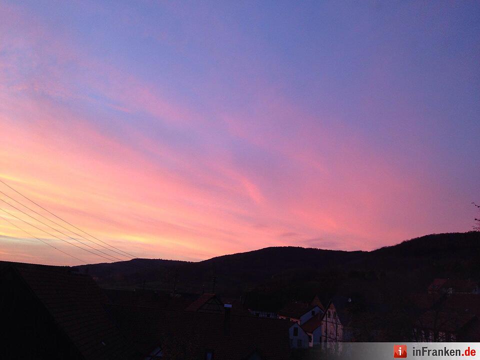 Abendrot vom 8.11.2015 - Die Bilder unserer Leser