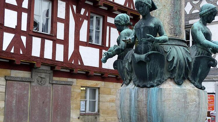 Das Kriegerdenkmal in ForchheimFoto: Franze