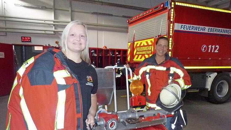 Tanja Lang (l.) und Andrea Modsching  Foto: Carmen Schwind