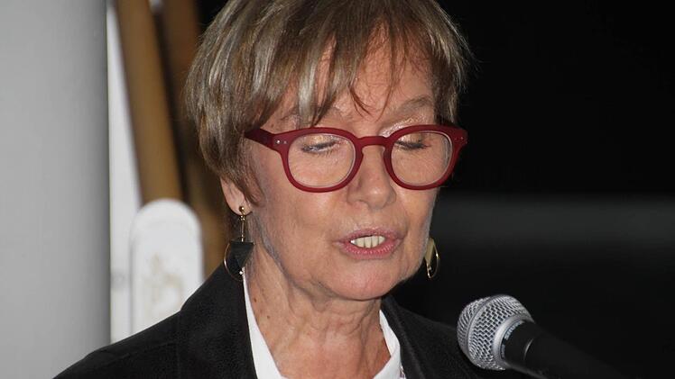 Schulamtsdirektorin Ulrike Brech: Führung kann auch über das Herz zusammen mit Motivation zum Erfolg führen. Foto: Helmut Will