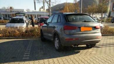 "Aldi Parkplatz | Danke an Andreas" - wieder ein Skandal aufgedeckt durch die Parkwächter auf der Facebook-Seite "Parkkünstler Kulmbach Stadt und Land". Foto: Facebook/Parkkünstler Kulmbach Stadt und Land