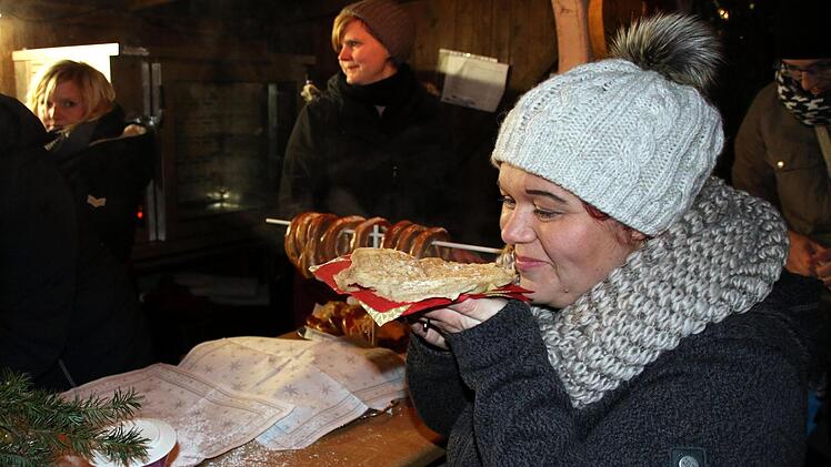 Impressionen vom Seßlacher Adventsmarkt.Bettina Knauth