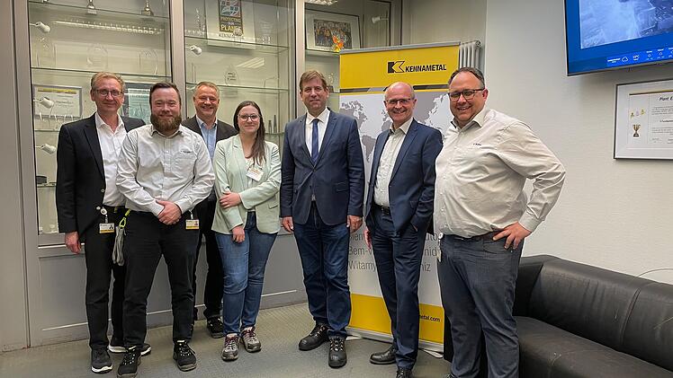 Ebermannstadt: Bei Firma Kennametal zu Besuch - Landrat und Team zeigen sich begeistert