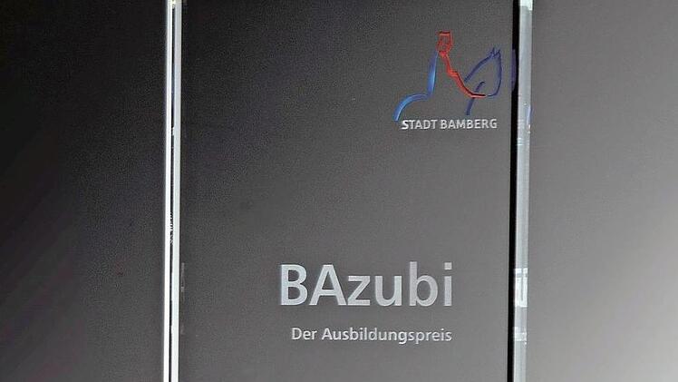 Die Bazubi-Troph&auml;e Foto: Stadt