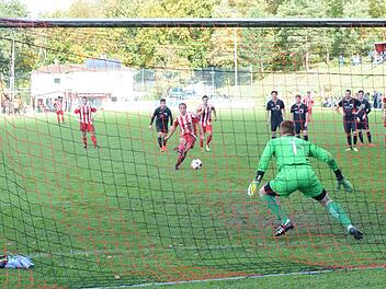 Das lang ersehnte Führungstor zum 1:0 durch Fuchsstadts Andreas Graup. Es reichte aber schließlich nur zum Remis.ssp