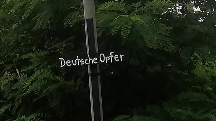 Schwarzes Kreuz in Baunach