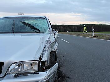 Ein 62-Jähriger ist bei Heßdorf bei einem Unfall ums Leben gekommen. Foto: NEWS5 / Schmelzer