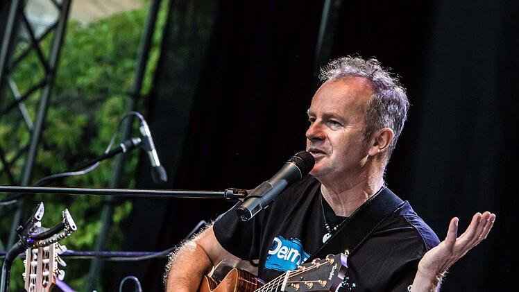 Impressionen vom Auftakt des Tambacher Sommers mit Willy AstorFoto: Jochen Berger