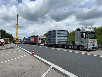 Die Polizei Bayreuth stoppte drei rum&auml;nische Schwertransporte