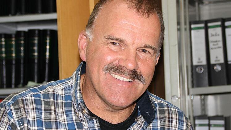 Standesamtsleiter Hans Bauer