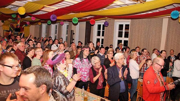 Faschings-Prunksitzung der Kolpingfamilie im Dicken Turm  Foto: Dieter Britz