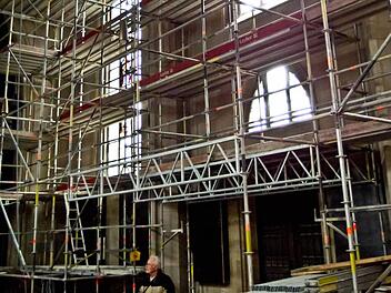Die Pfarrkirche St. Augustin wird derzeit für 5,295 Millionen Euro generalsaniert.Foto: Jochen Berger