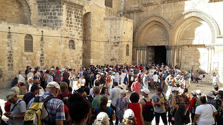 Zum 20-jährigen Bestehen der Partnerschaft reisten 45 Vertreter des Landkreises Bad Kissingen nach Tamar in Israel und schauten sich dabei natürlich auch Land und Leute an.Hartmut Hessel