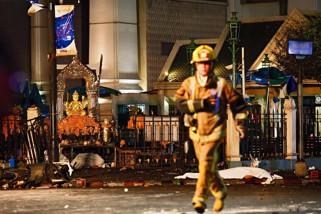 Scores of casualties reported as explosion rocks central Bangkok