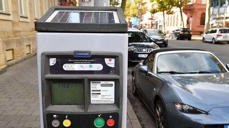 Welche Alternativen zum teuren Parkschein gibt es in Bamberg? Foto: Ronald Rinklef