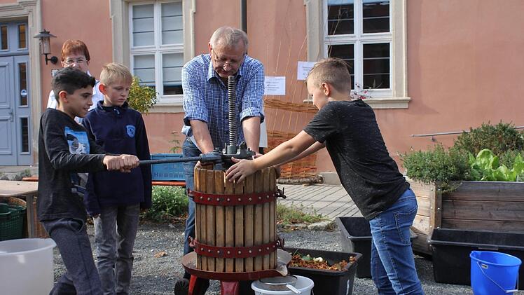 An der Kelter braucht es Kraft.