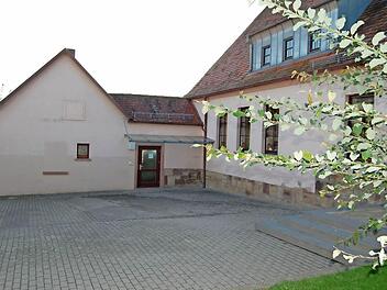 Soll erhalten bleiben: Das Marienheim in Thulba.  Foto: Günther Straub