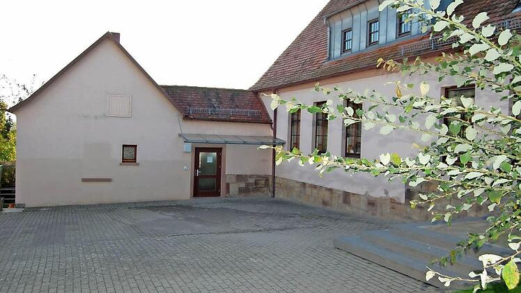 Soll erhalten bleiben: Das Marienheim in Thulba.  Foto: Günther Straub