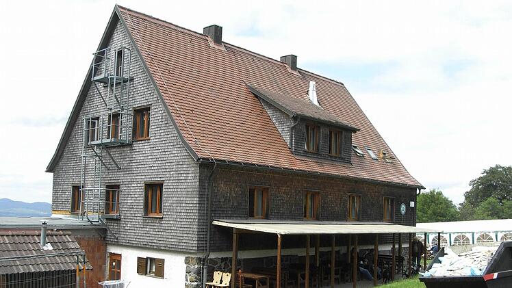 Das Würzburger Karl-Straub-Haus von der Rückseite her gesehen. Foto: Joachim Rübel