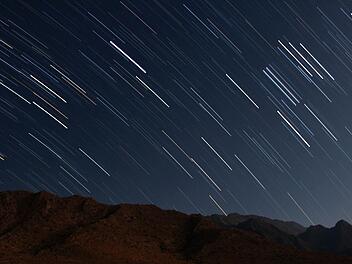 Im Dezember gibt es im Weltraum wieder etwas  zu sehen: Den Meteorstrom der Geminiden-Sternschnuppen. Foto: pexels.com