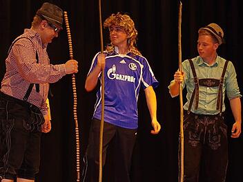 Im Projekt der zweiten Klasse im Fach Musik und Bewegung begaben sich die Schüler auf die Suche nach der Verbindung von Sprache, Medien und Musik.