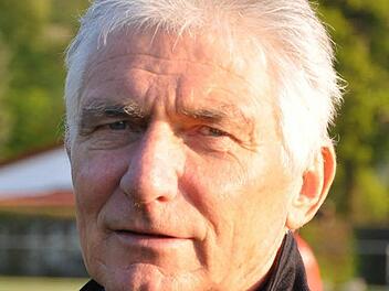 Norbert Hofmann trainiert ab Januar den ASV Vach in der Landesliga Nordost.  Foto: Leo Hühnlein