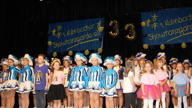 Beeindruckend, wie viele T&auml;nzer, die Erste Kulmbacher Showtanzgarde z&auml;hlt. Auch w&auml;hrend der Pandemie hat der Verein keine Mitglieder verloren. Foto: Sonny Adam