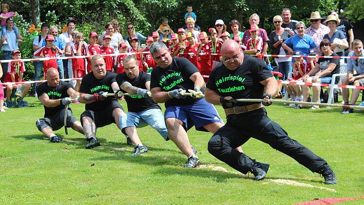Die Mannschaft Heimspiel Foto: Manja von Nida