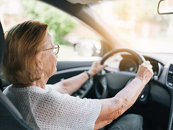 Auto, Rentner, KfZ-Steuer, Steuern sparen