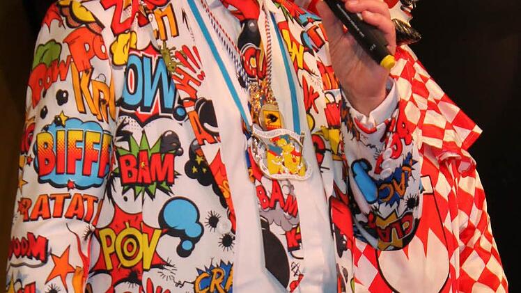 Flower-Power: Eberhard Wohl kam als Farbklecks.Foto: Janina Reuter