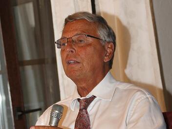 Wolfgang Bosbachs Vortrag stieß in Grub am Forst auf große Zustimmung. Foto: Michael Stelzner