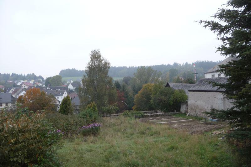 Garten hinter der Basilika